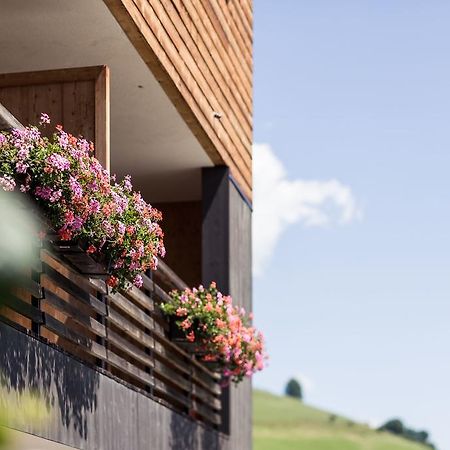 Hotel Dolomitenblick Terenten Exterior foto