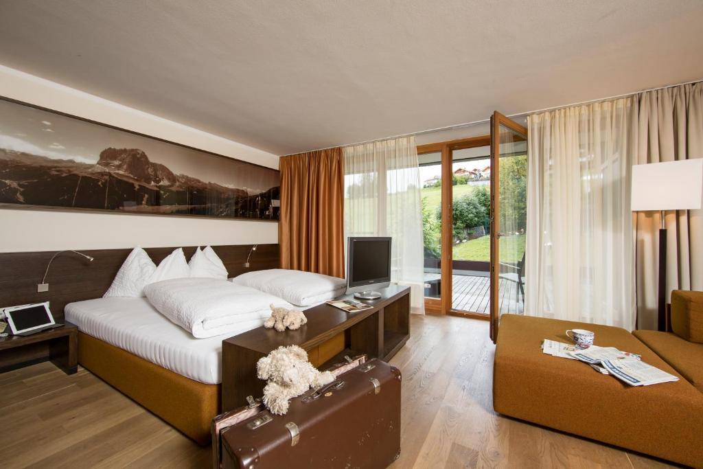 Hotel Dolomitenblick Terenten Zimmer foto